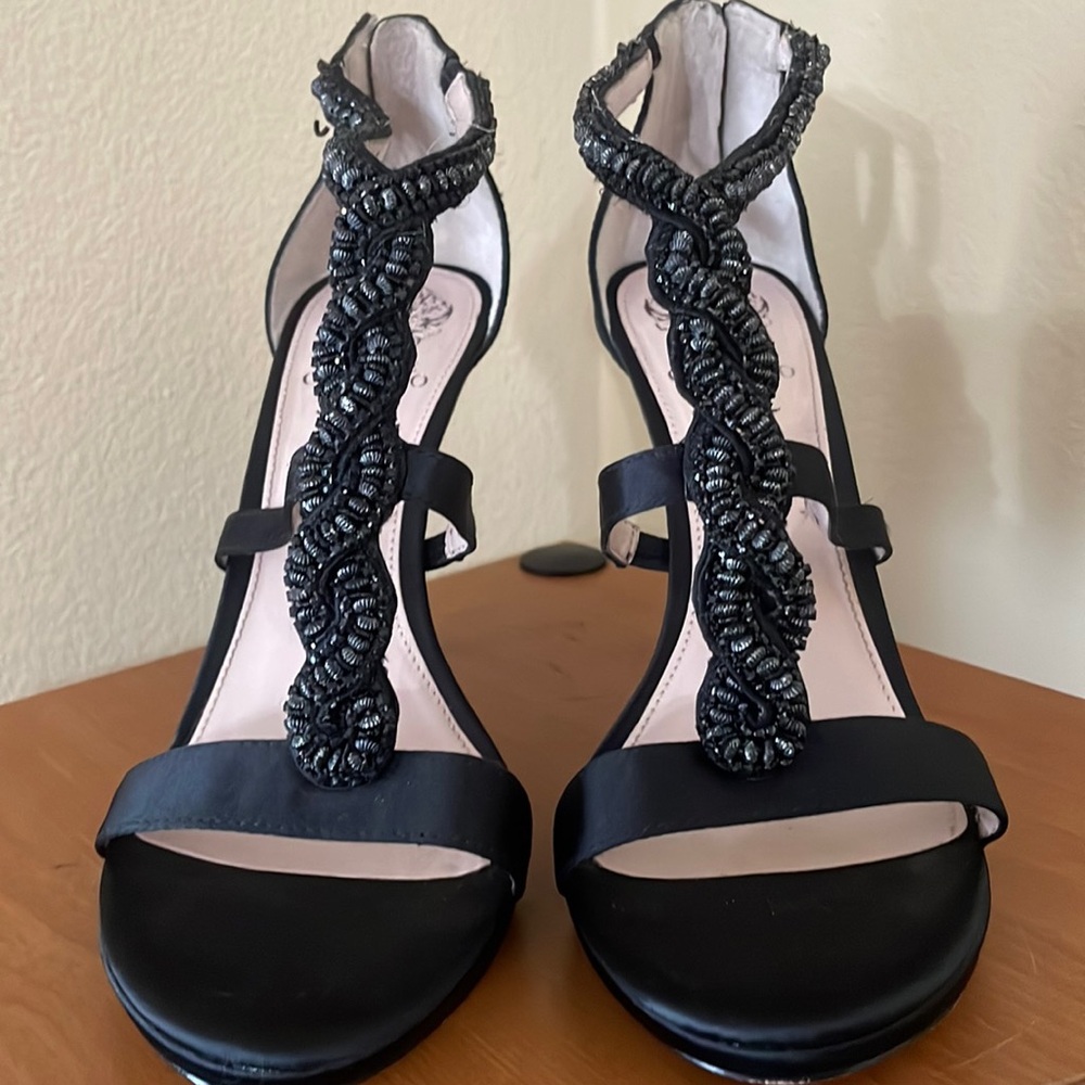 Vince Camuto Raizel